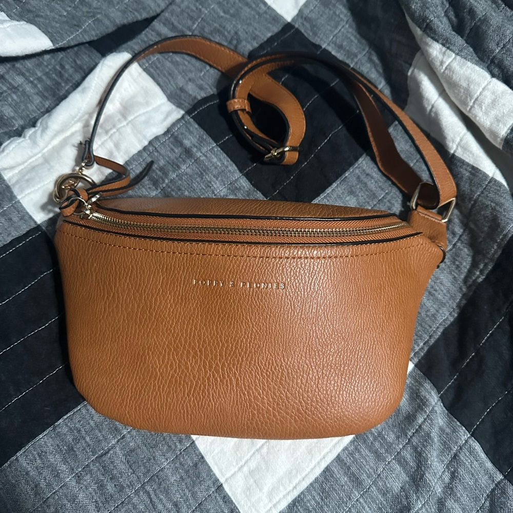 Poppy & Peonies Brown Sidekick